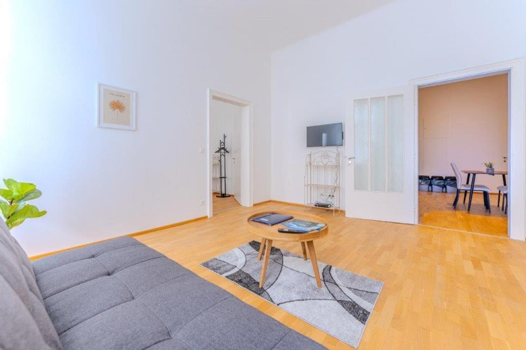 קרמס אן דר דונאו Deluxe Apartments Near The Center מראה חיצוני תמונה