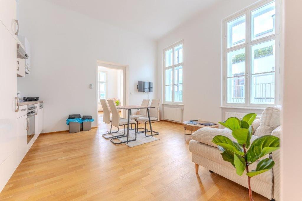 קרמס אן דר דונאו Deluxe Apartments Near The Center מראה חיצוני תמונה