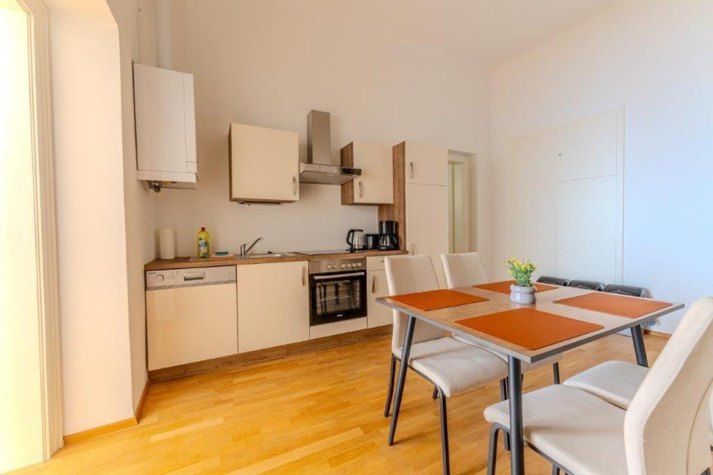 קרמס אן דר דונאו Deluxe Apartments Near The Center מראה חיצוני תמונה