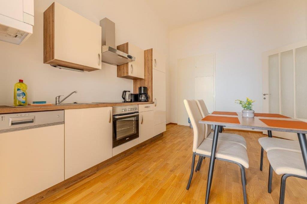 קרמס אן דר דונאו Deluxe Apartments Near The Center מראה חיצוני תמונה